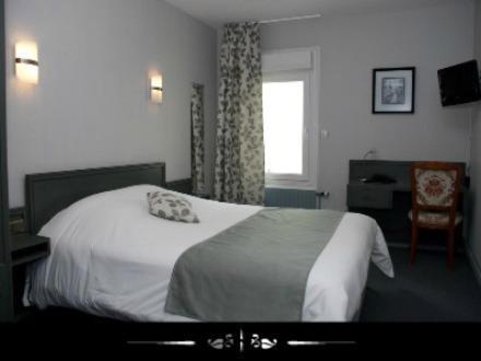 Le Saint Sebastien Hotel Blendecques Room photo