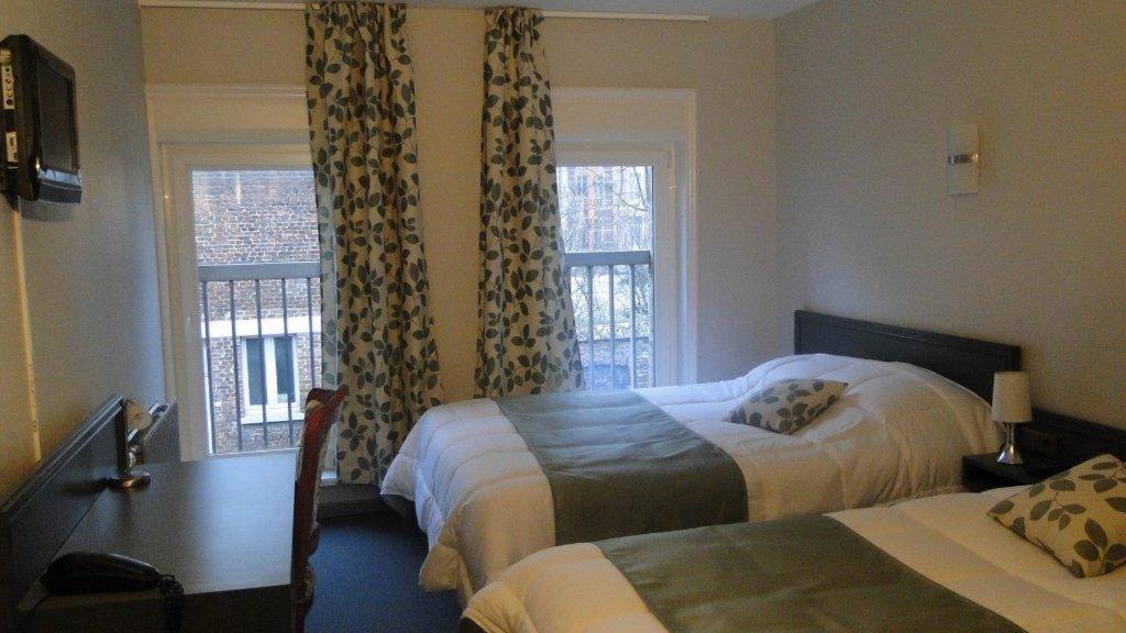 Le Saint Sebastien Hotel Blendecques Room photo