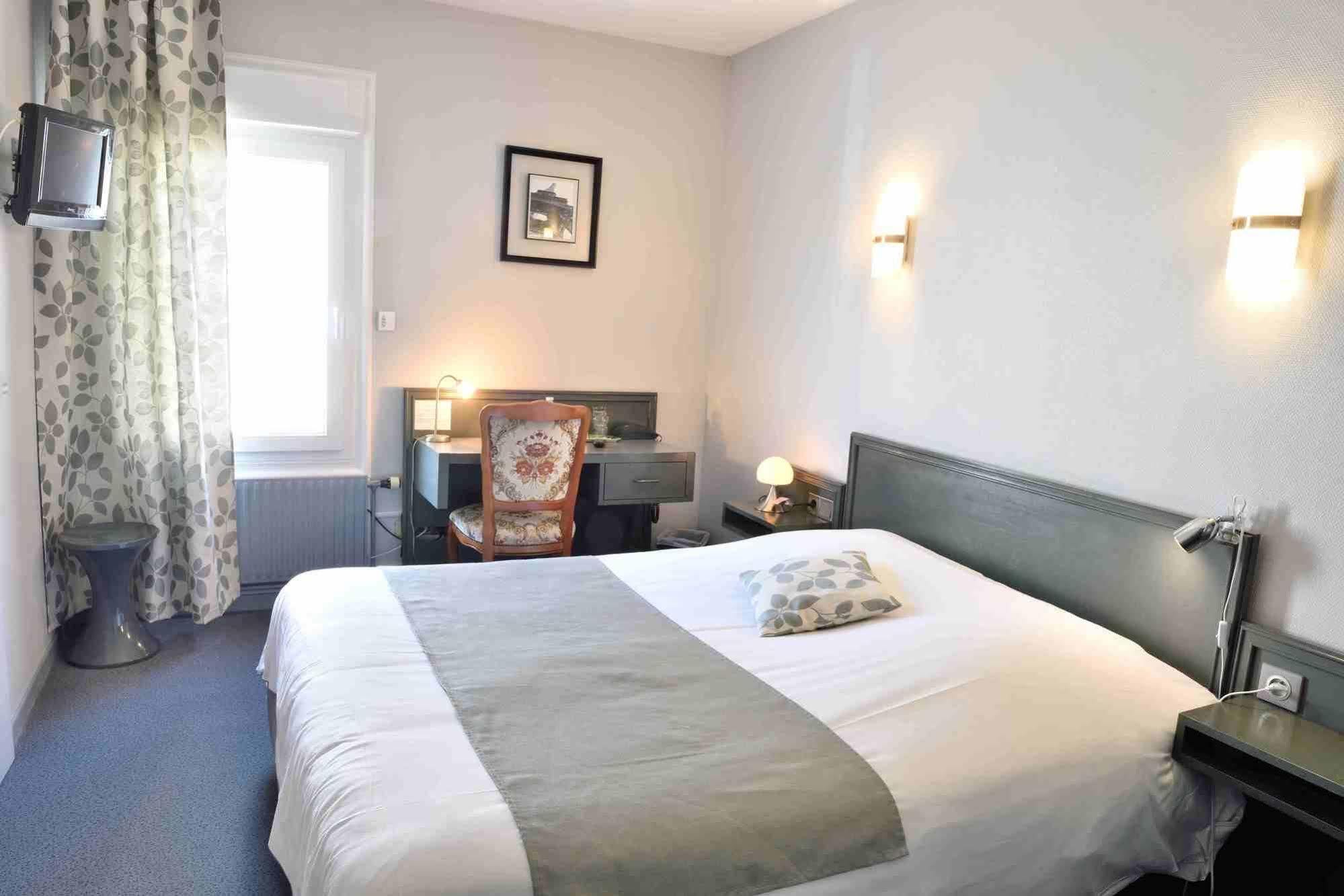 Le Saint Sebastien Hotel Blendecques Exterior photo